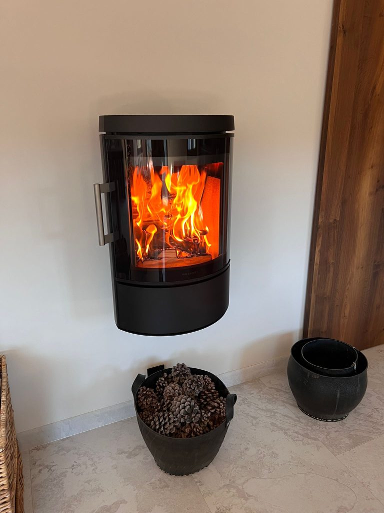 Poêle à bois HWAM 3110 suspendu